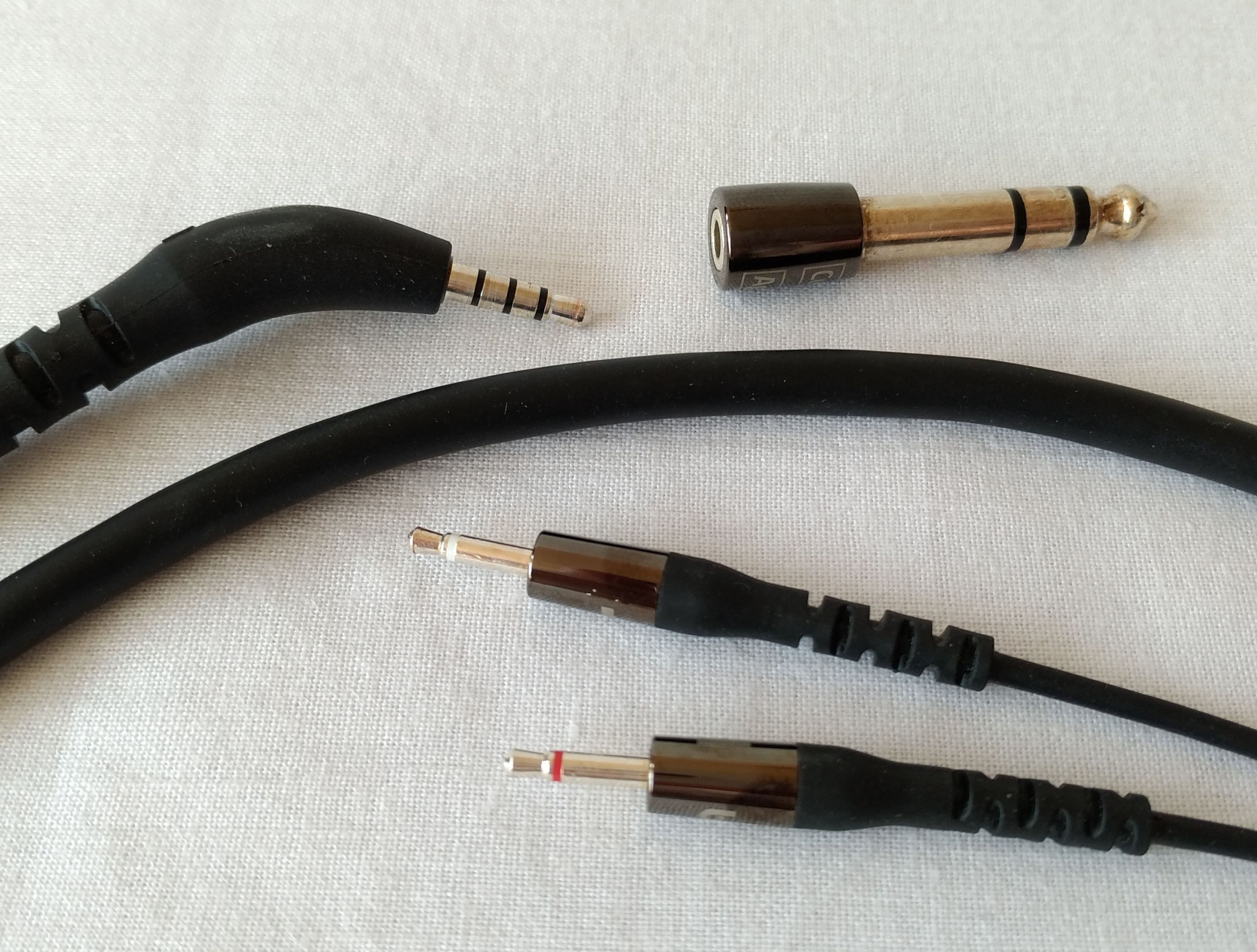AudioQuest NightHawk Carbon wtyki kabla