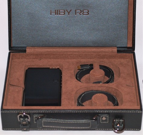 Hiby R8 SS LTE - walizeczka 11